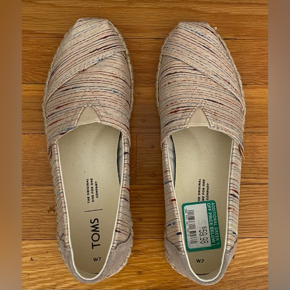 New TOMS Birch Metallic Slubby Stripe Alpargata Espadrille Peach Slip On Size 7